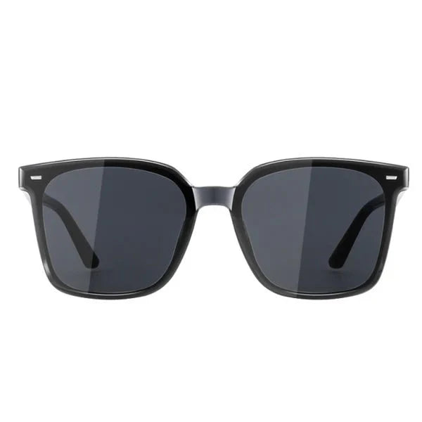 Smart Glasses Protect Eyesight ©